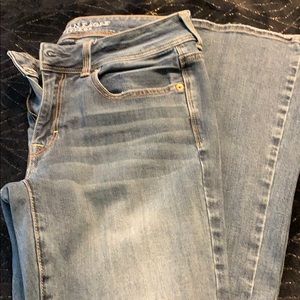 American Eagle blue jeans